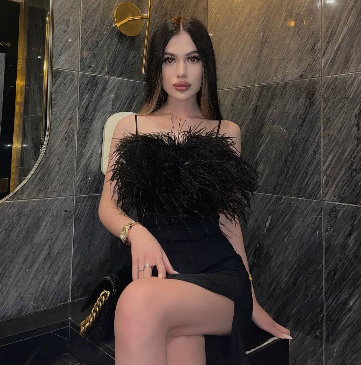 Şirinevler Escort Berna İle Tatlı Ve Tutkulu Anlar